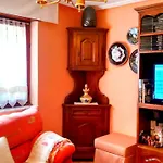 Apartmán Charming In 74 M² With Mountain View Villamayor (Pilona)