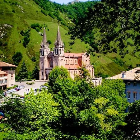 Charming In 74 M² With Mountain View 公寓 Villamayor (Pilona)