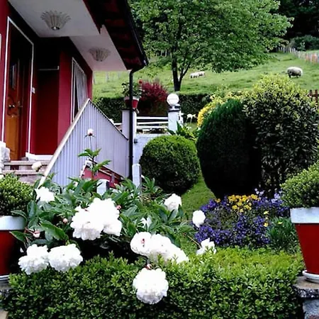 Charming In 74 M² With Mountain View 公寓 *