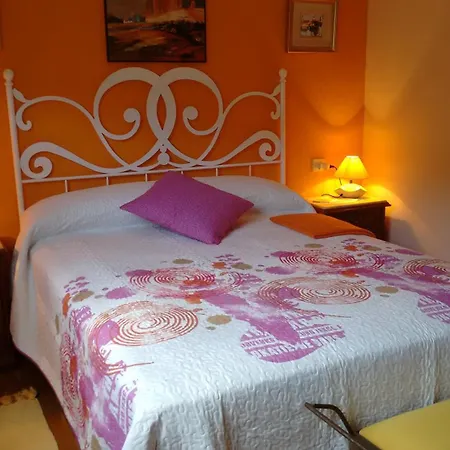 Charming In 74 M² With Mountain View Villamayor (Pilona)